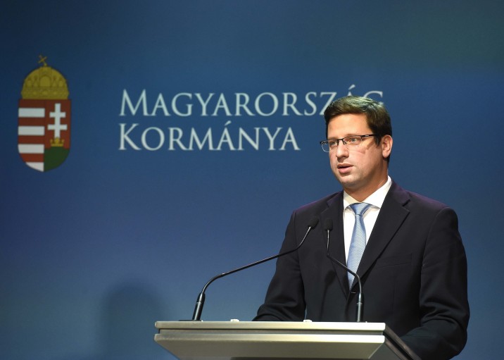 Gulyás Gergely, a Miniszterelnökséget vezető miniszter a Kormányinfó sajtótájékoztatón a Miniszterelnöki Kabinetiroda Garibaldi utcai sajtótermében 2018. október 17-én. MTI/Bruzák Noémi